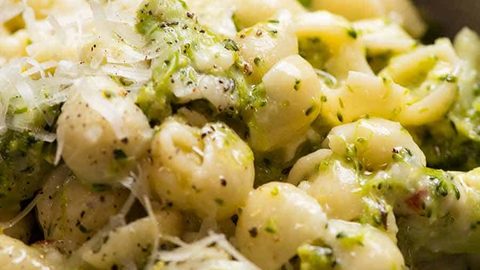 Really Quick Broccoli Pasta
