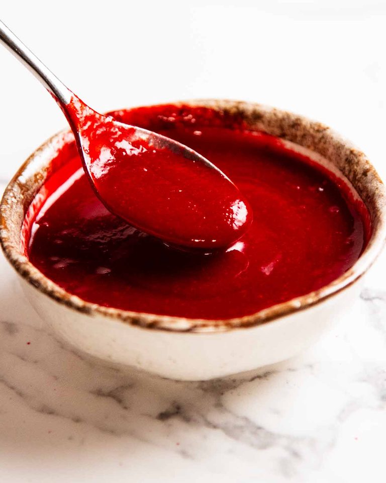 Raspberry coulis - RecipeTin Eats