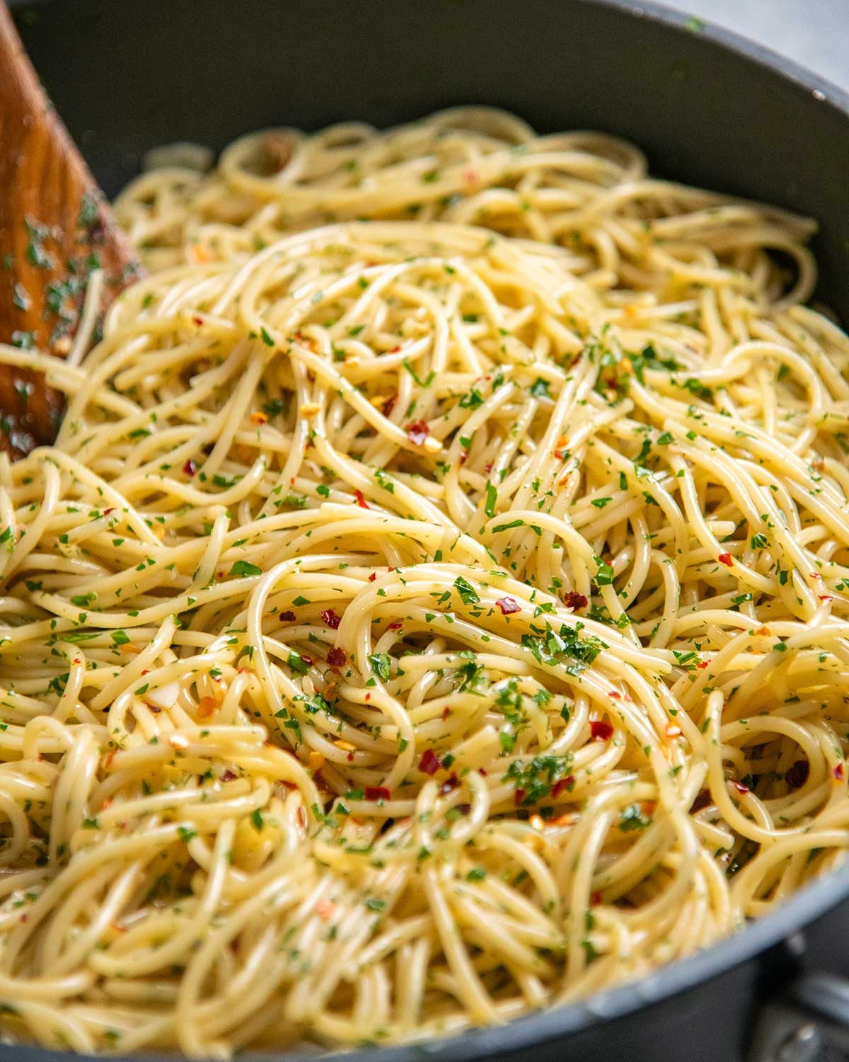 Aglio e Olio - Garlic Oil Spaghetti