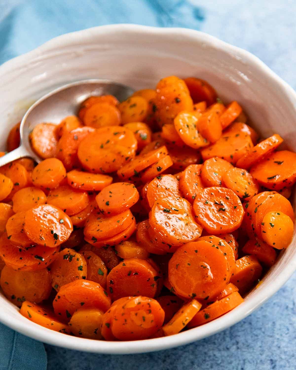 French Glazed Carrots - Carottes Vichy