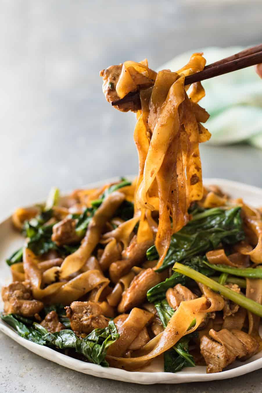 Pad See Ew (Thai Stir Fried Noodles) | RecipeTin Eats