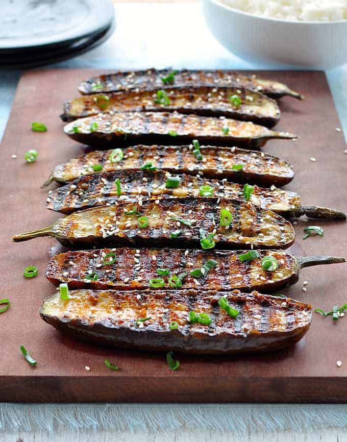 Melt-in-your-mouth eggplant with an incredible caramelised miso glazed. So simple and fast to make. #grilling #BBQ #barbecue #vegan #vegetarian