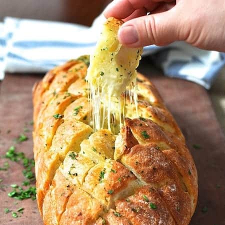 Cheese and Garlic Crack Bread_450px