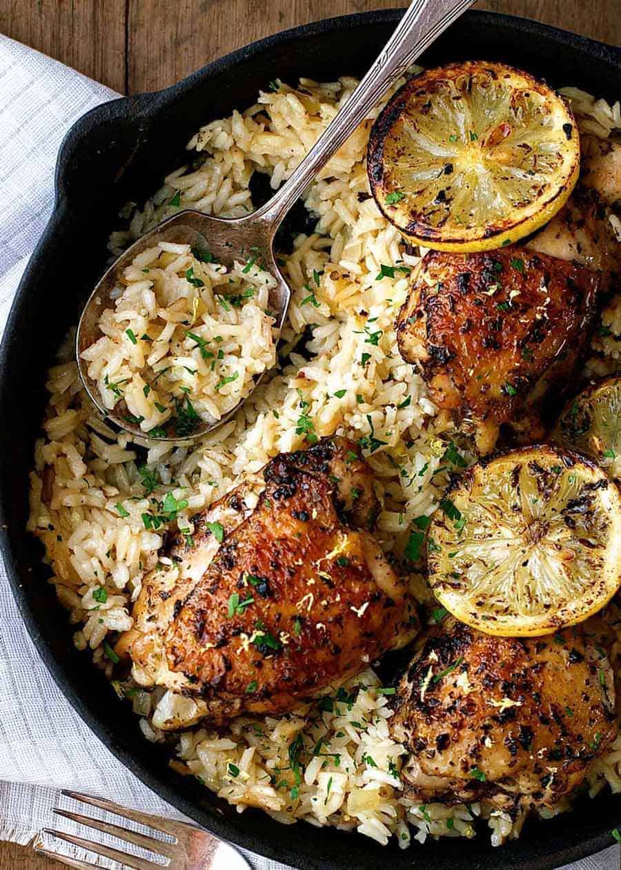One Pot Greek Chicken and Lemon Rice - best chicken and rice ever ...