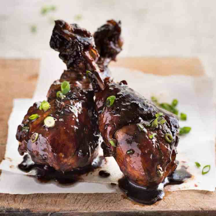 Sticky Balsamic Chicken Drumsticks - Made on the stove, and all you need is chicken, balsamic, soy sauce, sugar and garlic. The glaze is incredible!