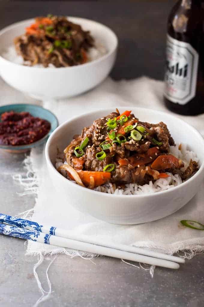 Korean Beef Bowl (Bulgogi - Korean BBQ Beef) - easy to make with ingredients from the supermarket. Great marinade!