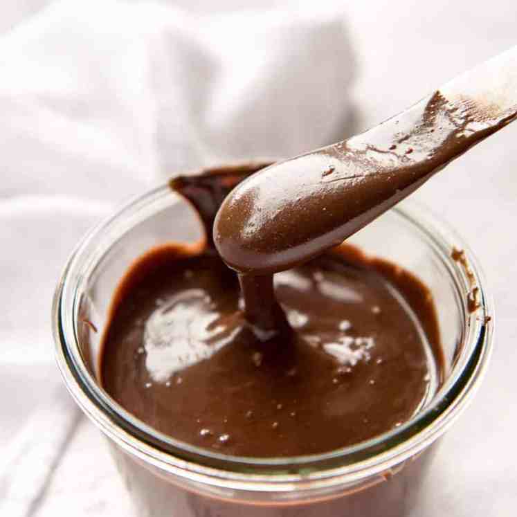 Homemade Nutella - Hazelnuts, cocoa, confectionary sugar, vanilla and oil is all you need to make Nutella at home. Better than store bought! recipetineats.com