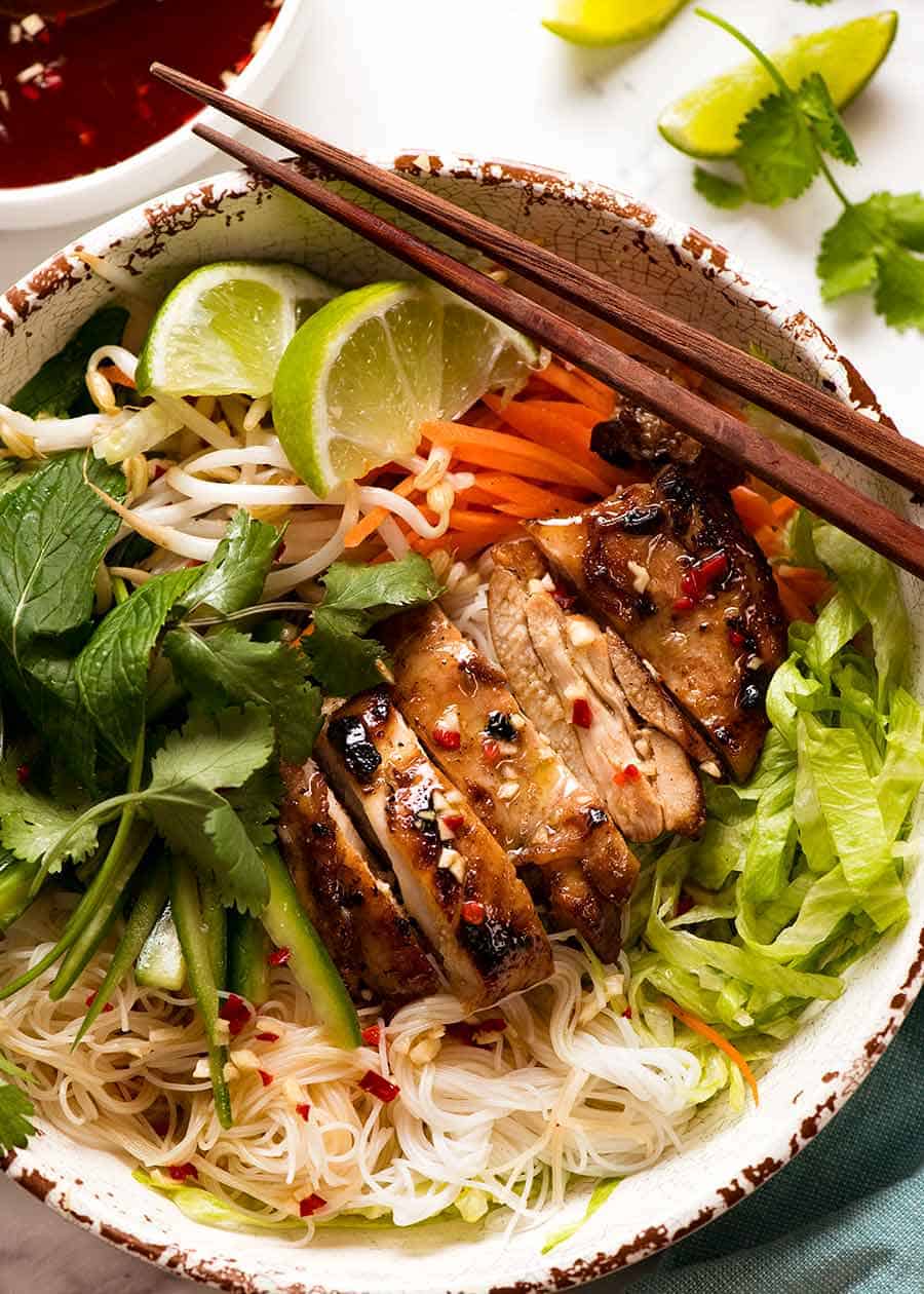 Overhead photo of Vietnamese Noodles with Lemongrass Chicken in a bowl, ready to be eaten