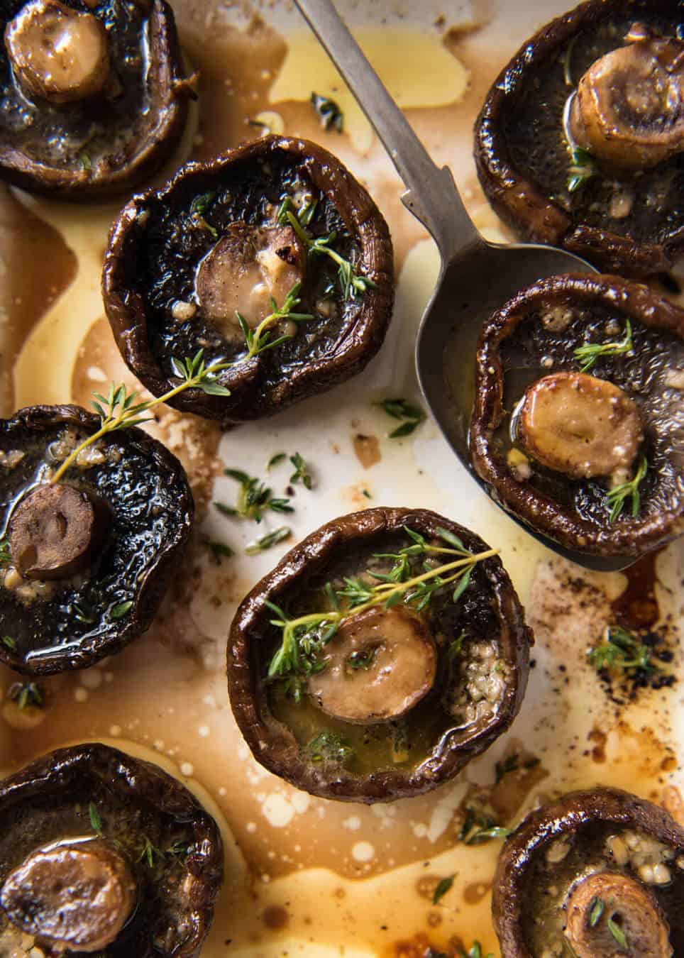 Simple perfection: Garlic Butter Roasted Mushrooms. www.recipetineats.com
