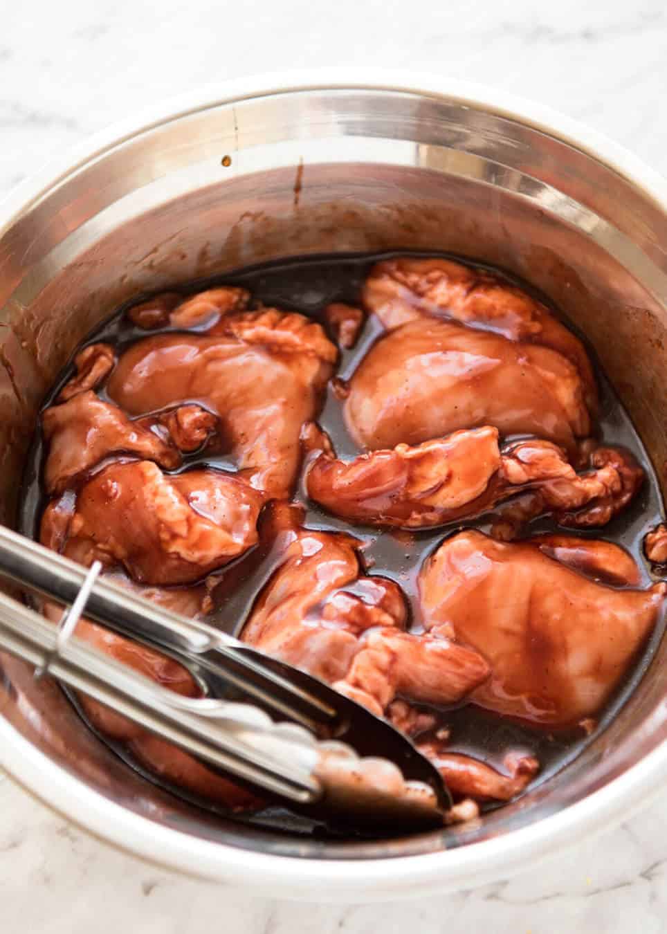 Chinese Chicken (Char Siu) is the chicken version of the wildly popular Chinese BBQ Pork. The smell when this is cooking is outrageous! recipetineats.com