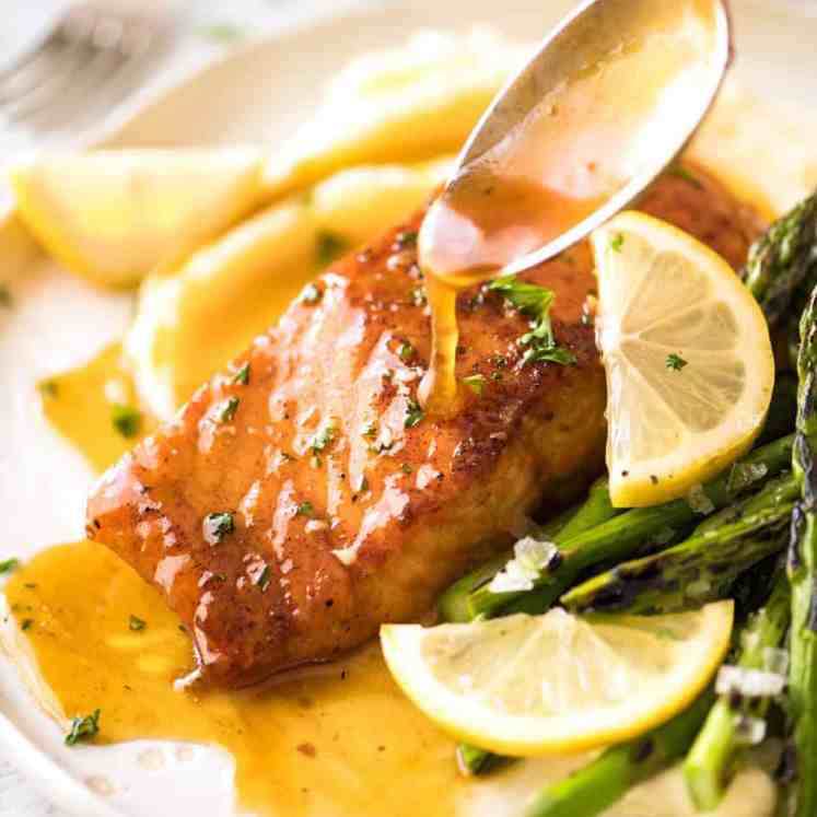 If this Lemon Honey Glazed Salmon takes more than 8 minutes to make, you've overcooked the salmon. That sauce is lip smackingly delicious! recipetineats.com