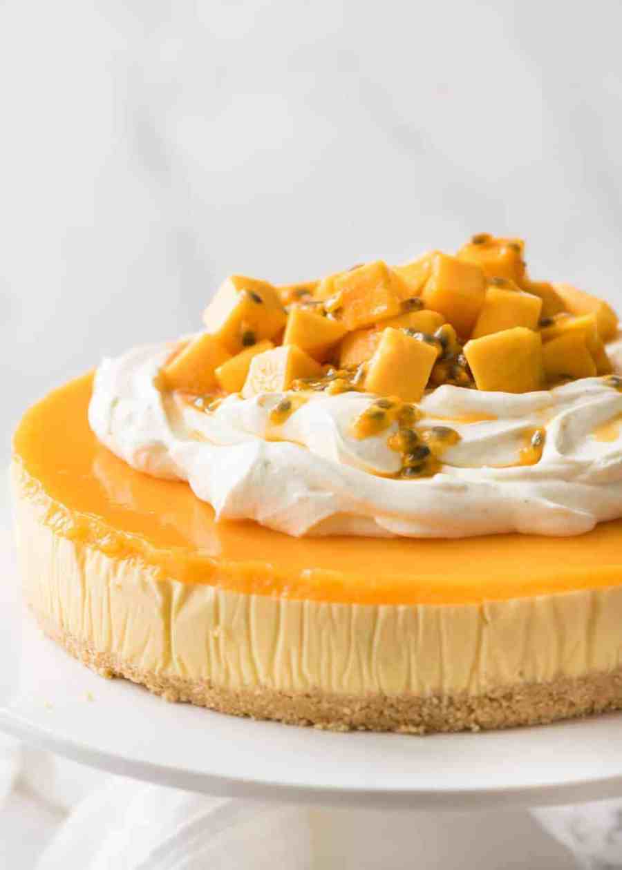 This No Bake Mango Cheesecake is a complete and utter celebration of summer! recipetineats.com