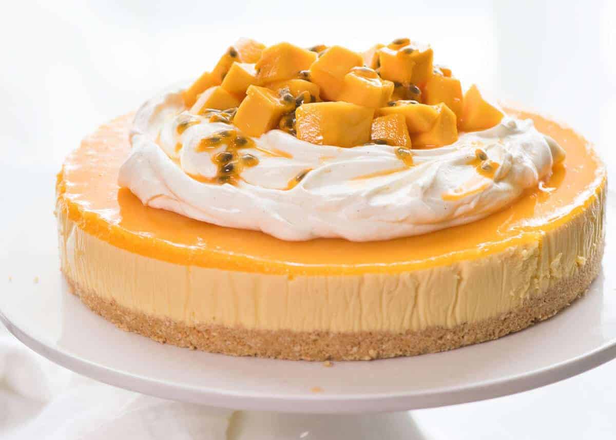 This No Bake Mango Cheesecake is a complete and utter celebration of summer! www.recipetineats.com