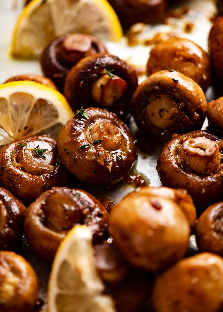 Garlic Butter Roasted Mushrooms – RecipeTin Eats
