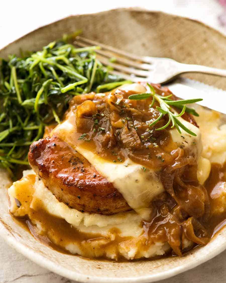 smothered pork chops with onion gravy