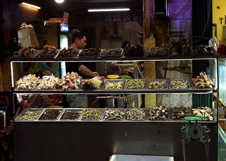 Vietnamese Sea Snails Dish - Oc An in Ho Chi Minh City, Vietnam