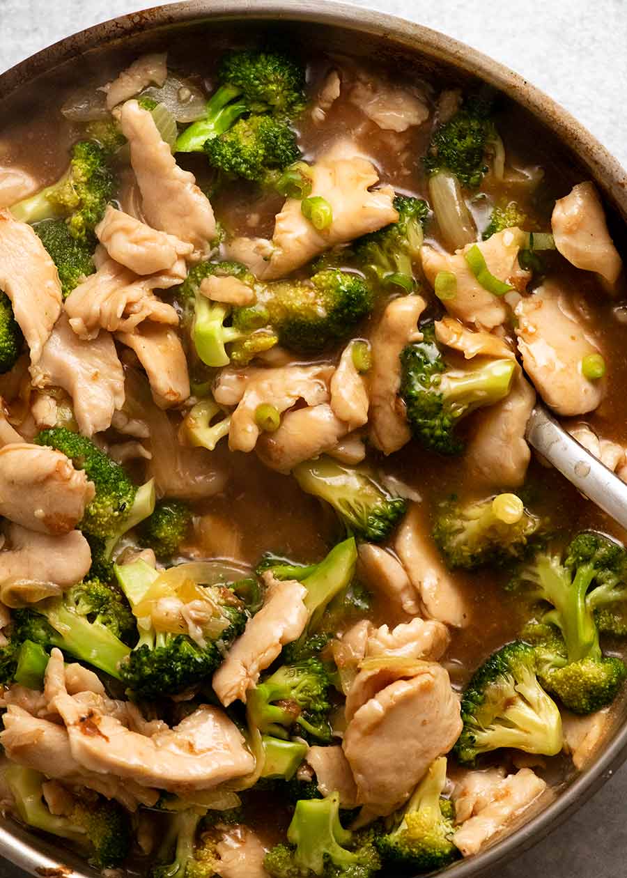 Overhead photo of Chicken Broccoli Stir Fry