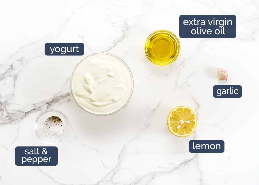 Ingredientes do molho de iogurte de limão