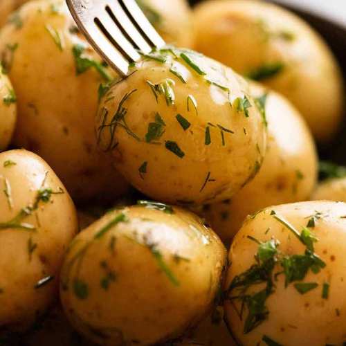 Garlic Butter Baby Potatoes - My Gorgeous Recipes
