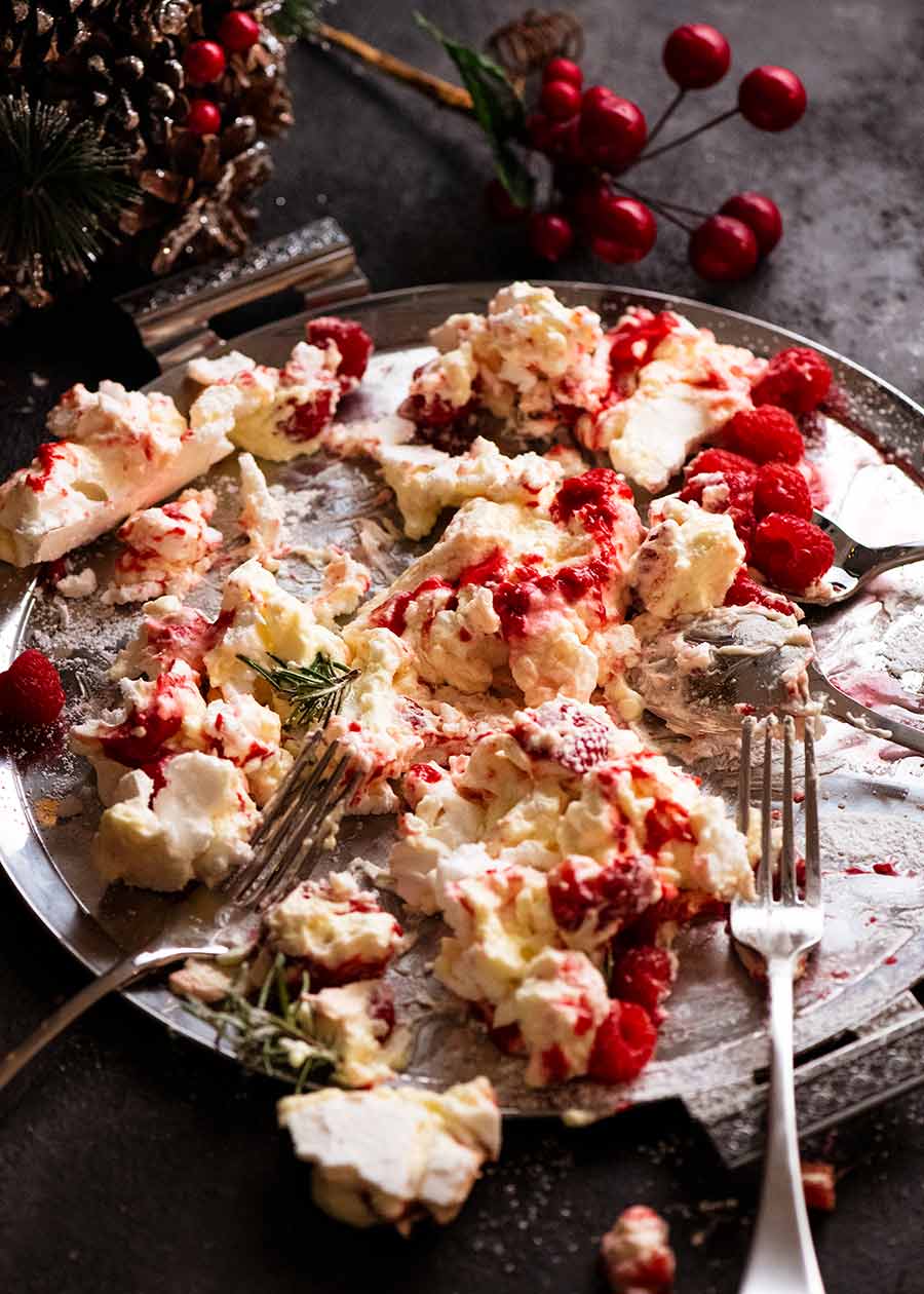 Slaughtered Pavlova Christmas Tree Dessert!