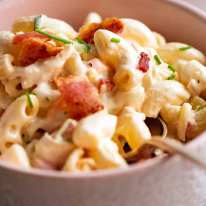 Close up photo of Chicken Pasta Salad with Creamy Dressing