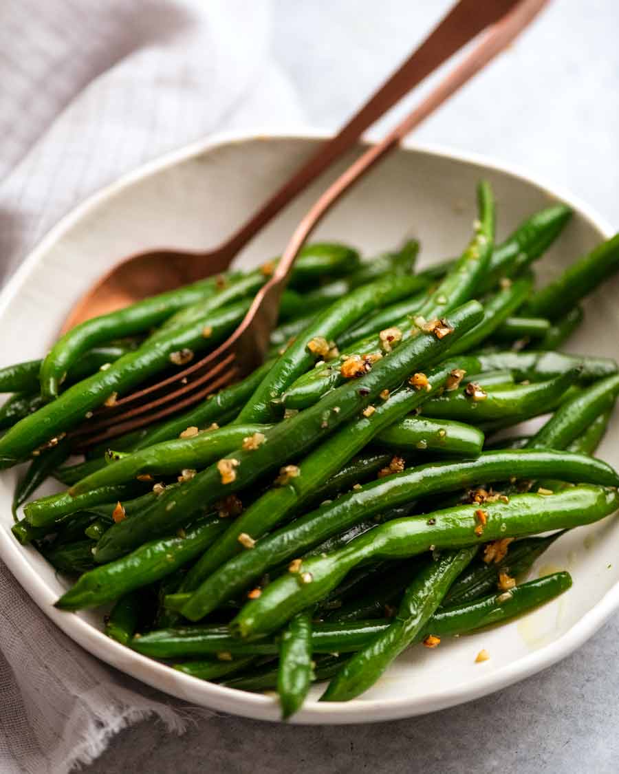 Garlic Sautéed Green Beans on a plate ready to be served