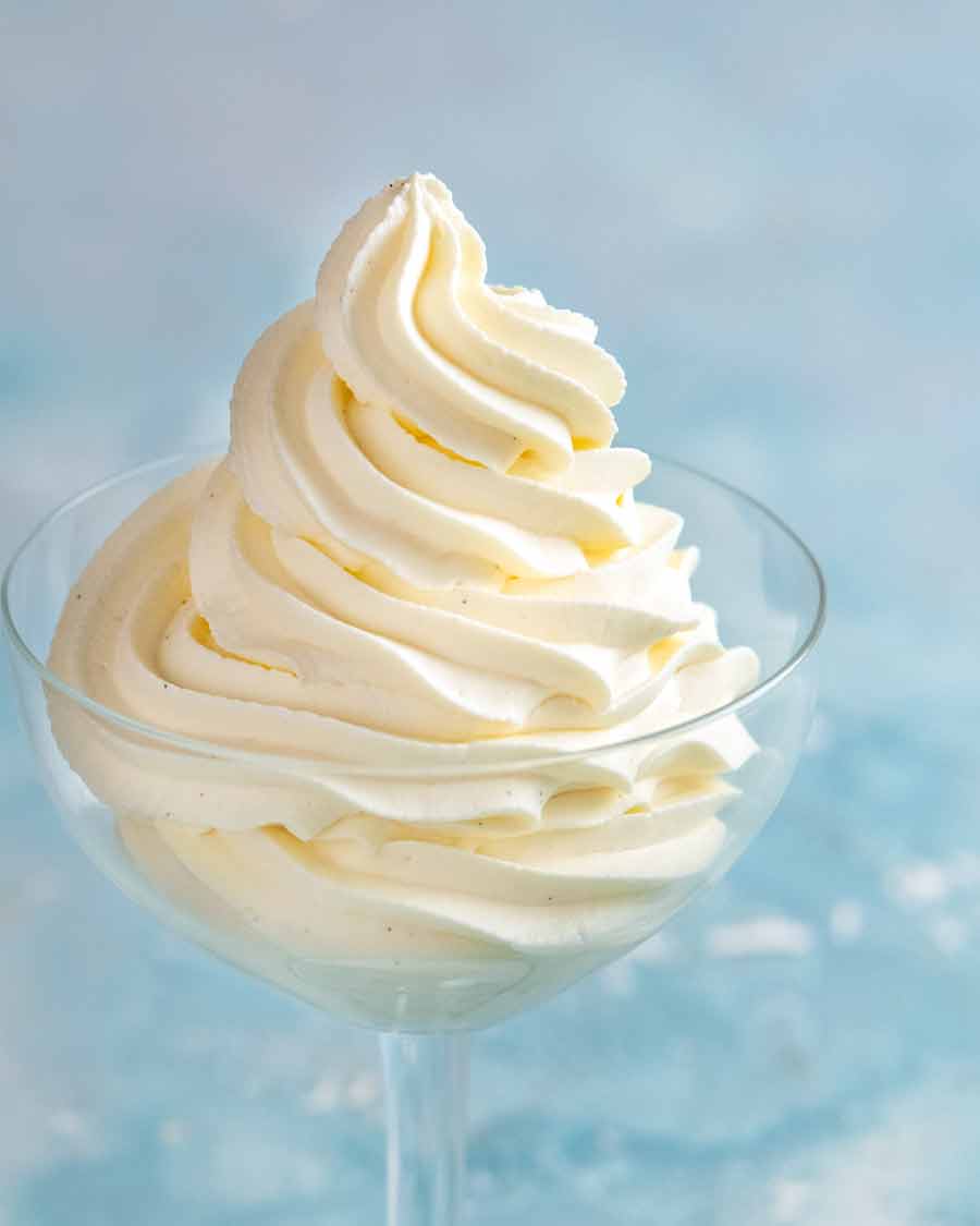 Swirl of whipped cream - French whipped cream