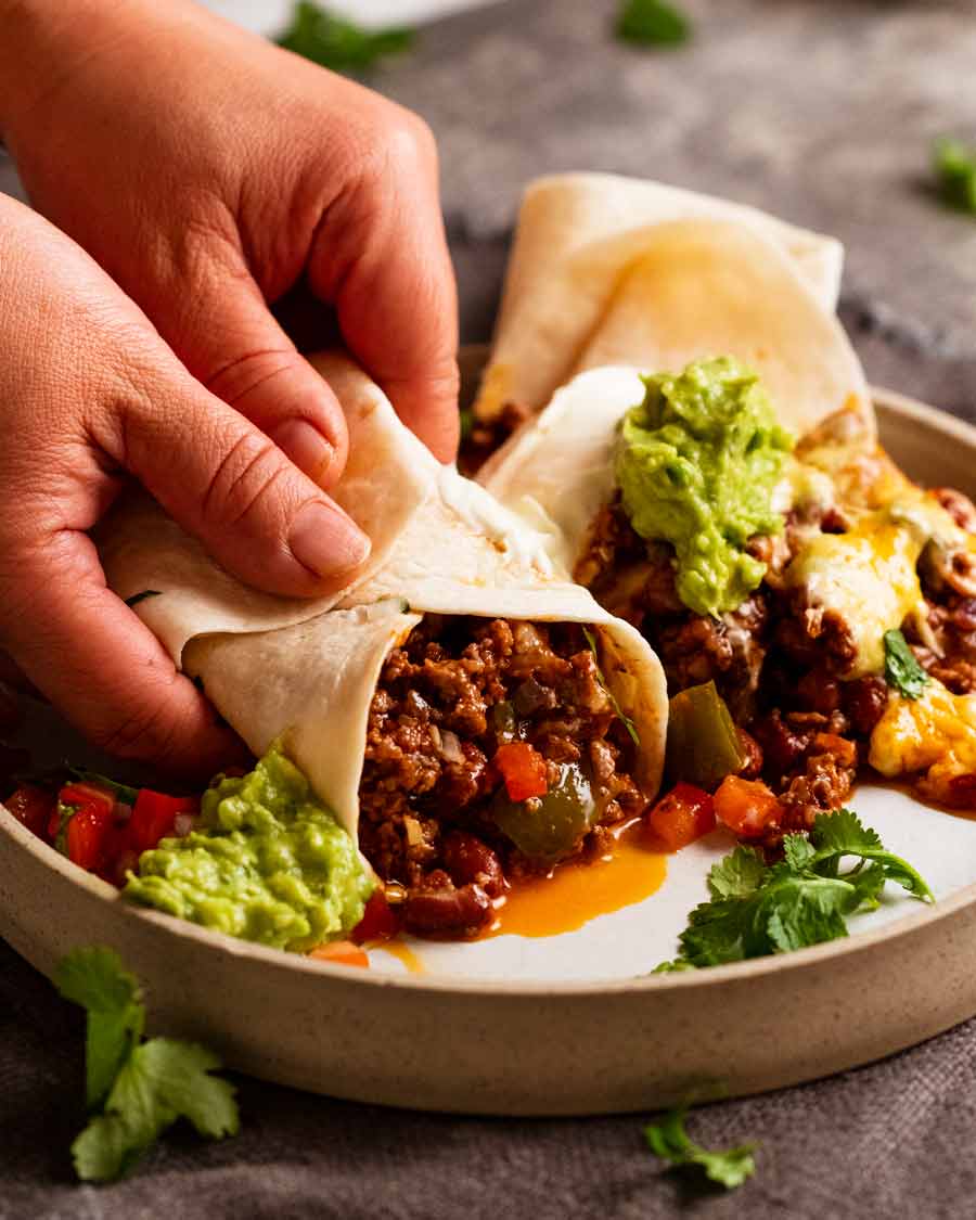 Cheesy Mexican beef and bean casserole burrito style