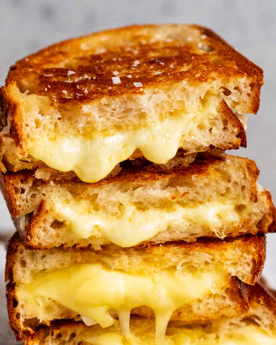 Grilled cheese sandwich photo