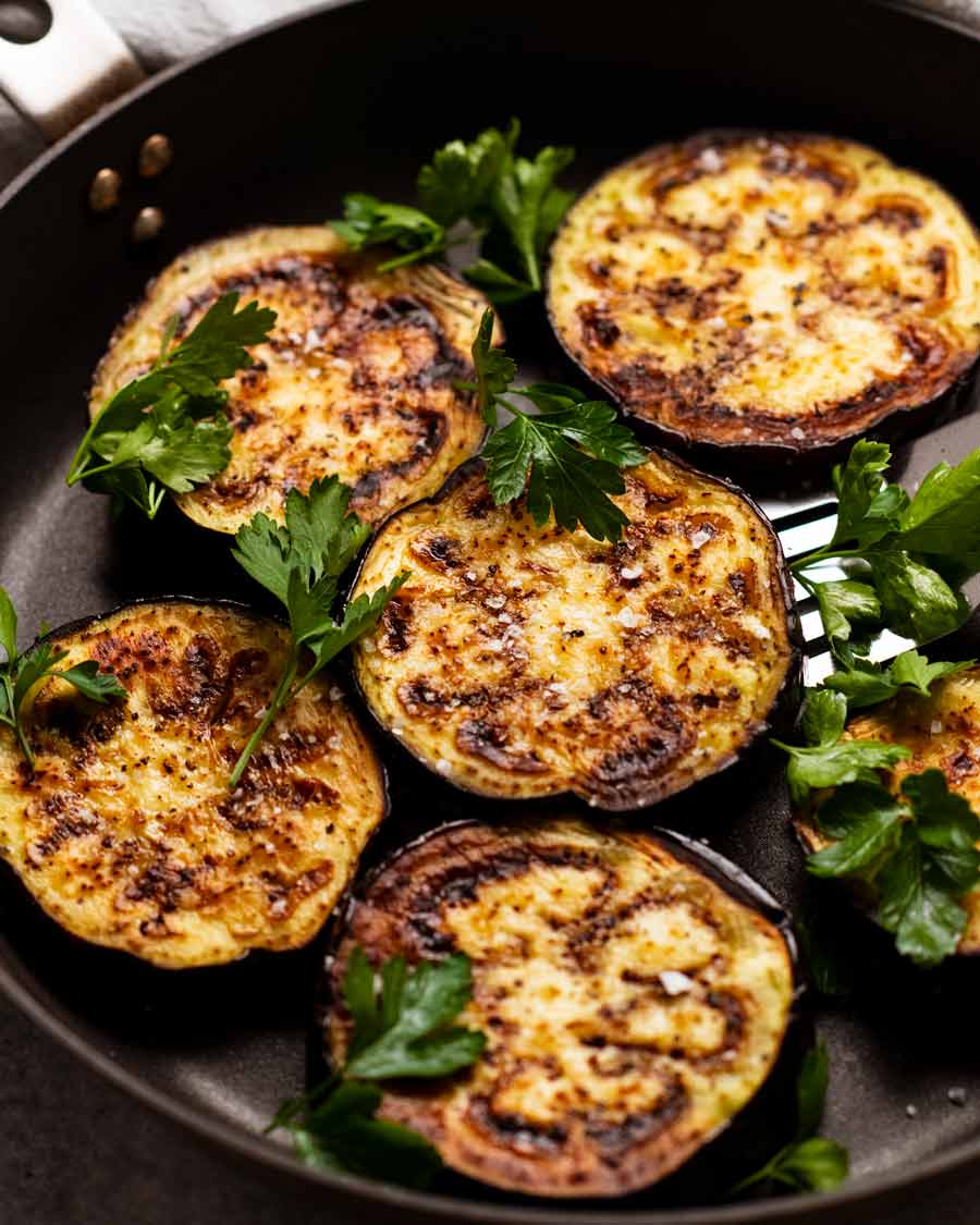 Almost oil-free Pan Fried Eggplant in a pan