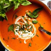 Roasted tomato soup ready to serve